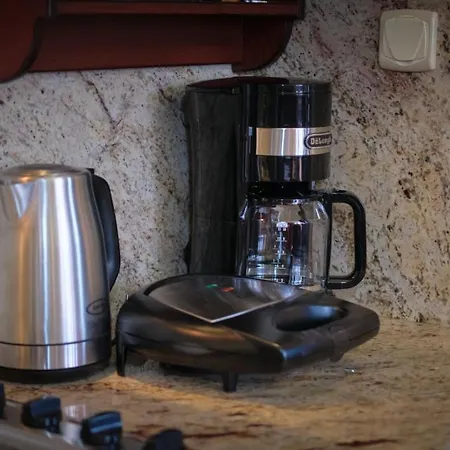 Vretti's House Fratsia